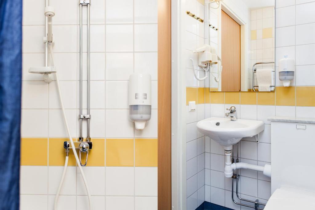 Standard Triple Room,1716998010:JPEG